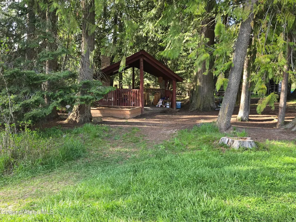 6420 Hells Gulch Road St. Maries ID 83861