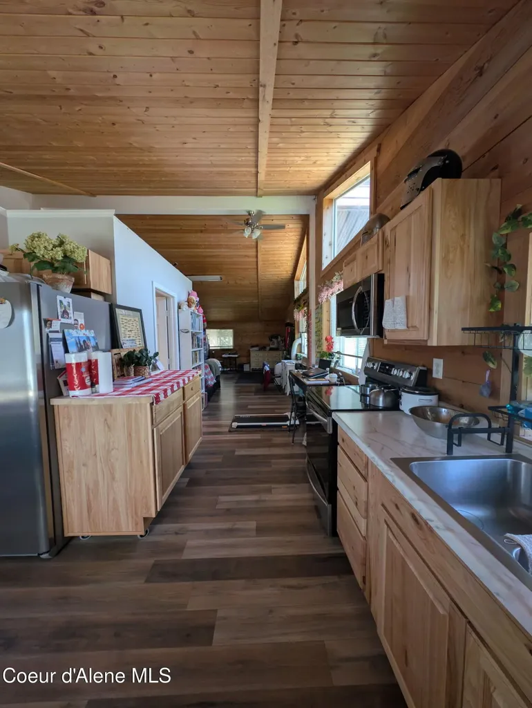 6420 Hells Gulch Road St. Maries ID 83861