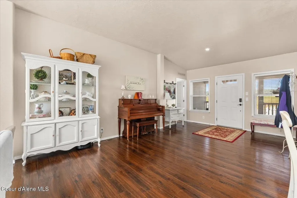 1061 Canyon Ridge Drive Plummer ID 83851