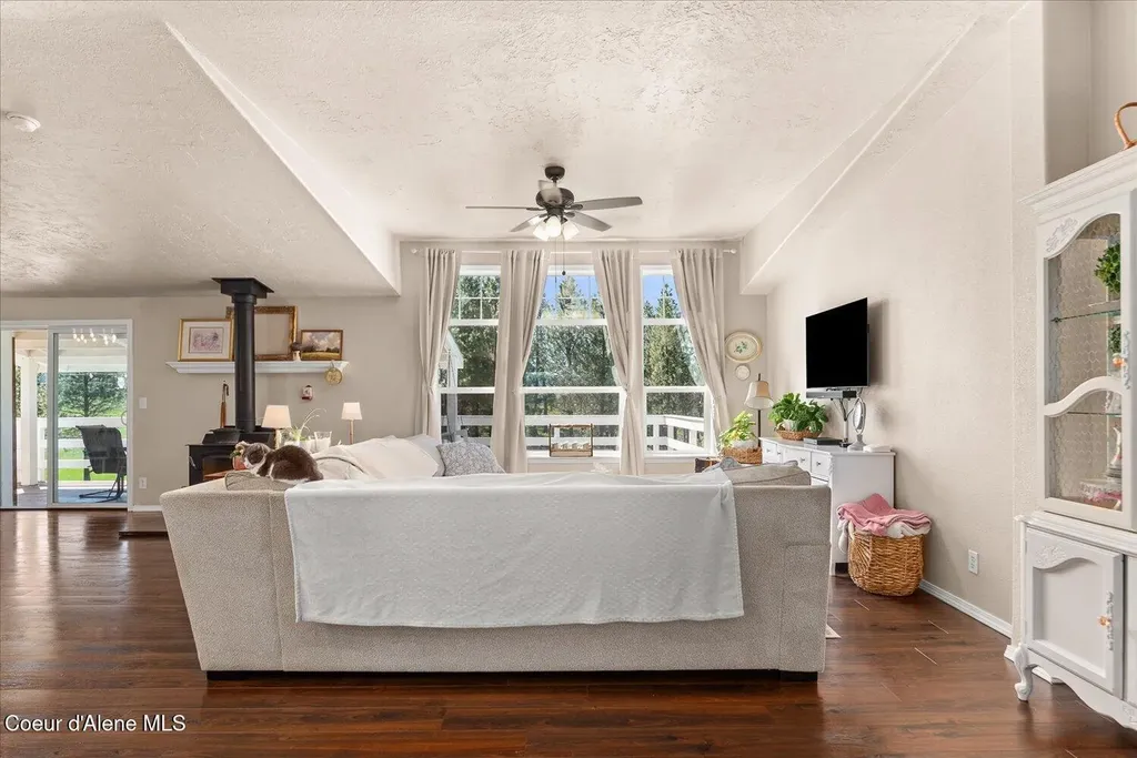 1061 Canyon Ridge Drive Plummer ID 83851