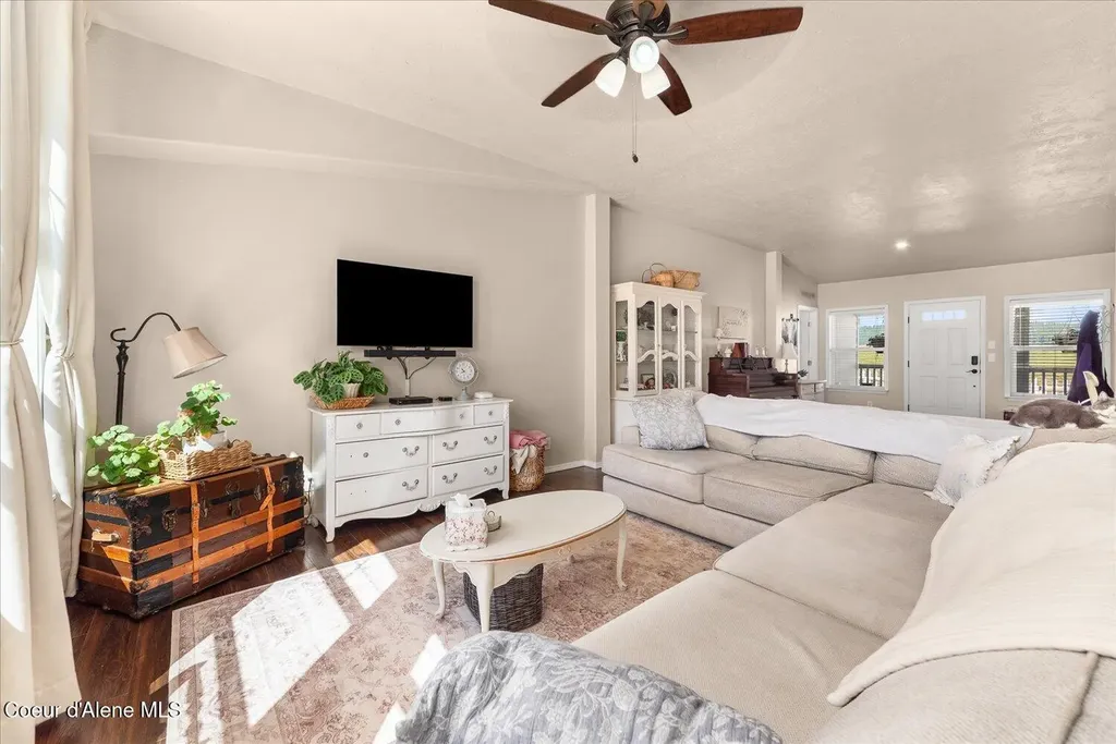 1061 Canyon Ridge Drive Plummer ID 83851