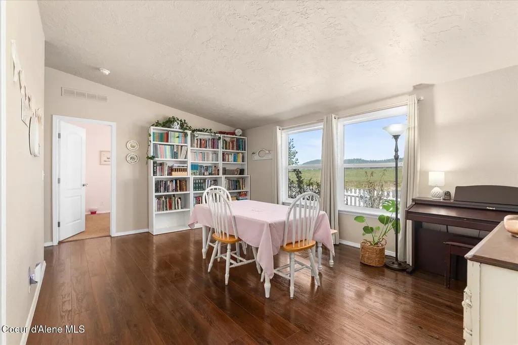 1061 Canyon Ridge Drive Plummer ID 83851