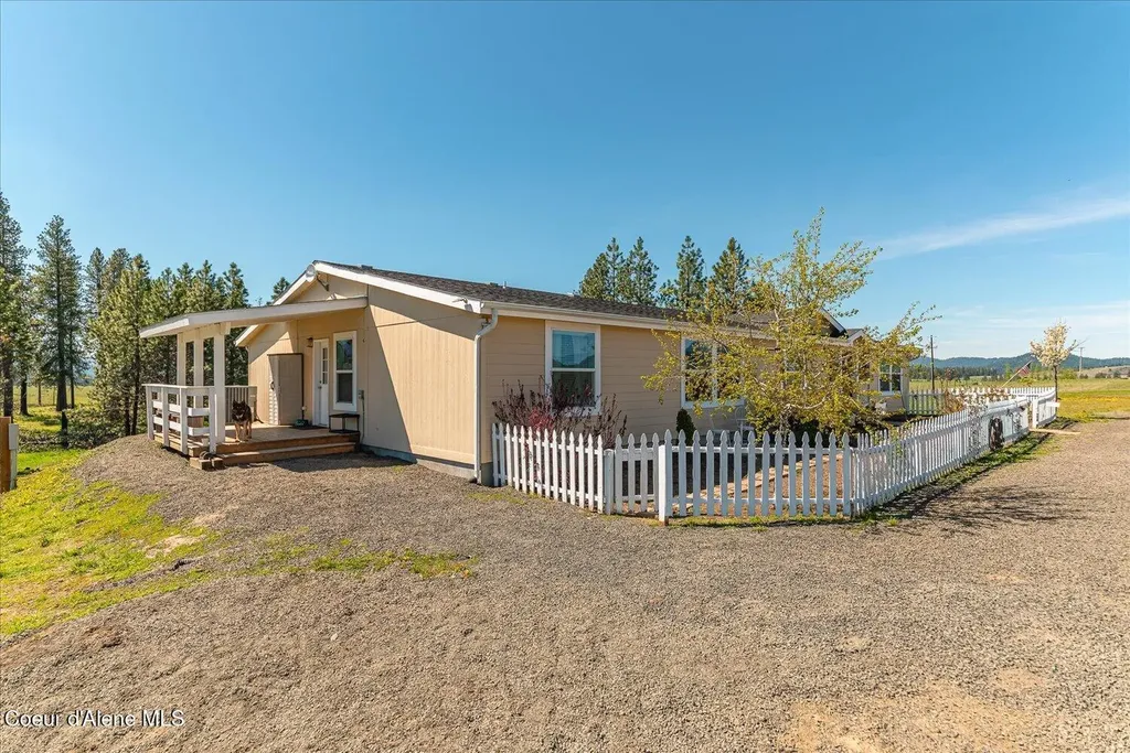 1061 Canyon Ridge Drive Plummer ID 83851