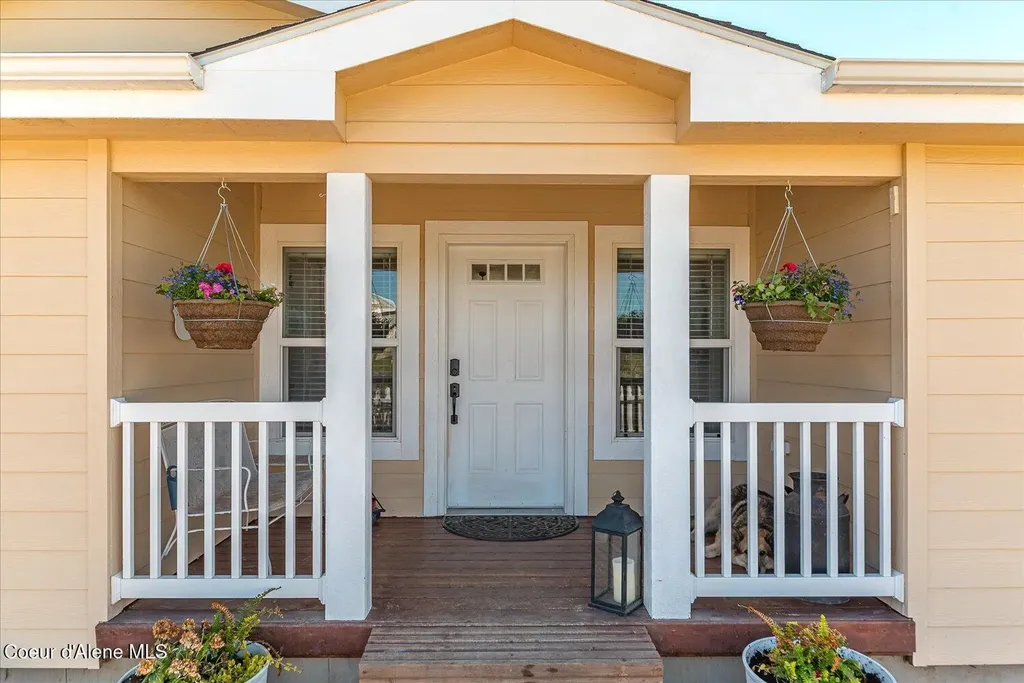 1061 Canyon Ridge Drive Plummer ID 83851