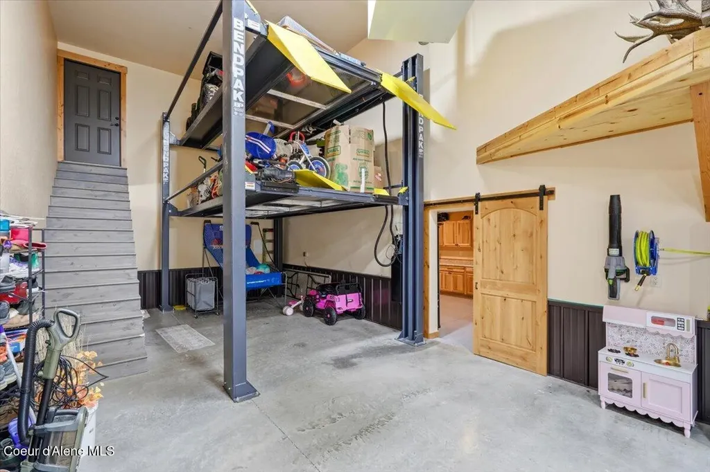 17045 W Cade Road Hauser ID 83854