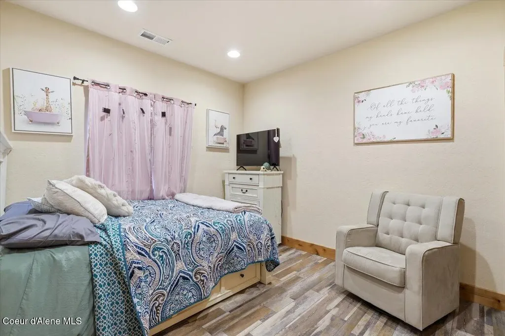 17045 W Cade Road Hauser ID 83854