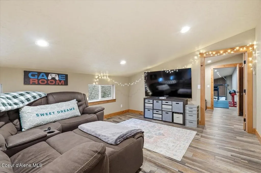 17045 W Cade Road Hauser ID 83854