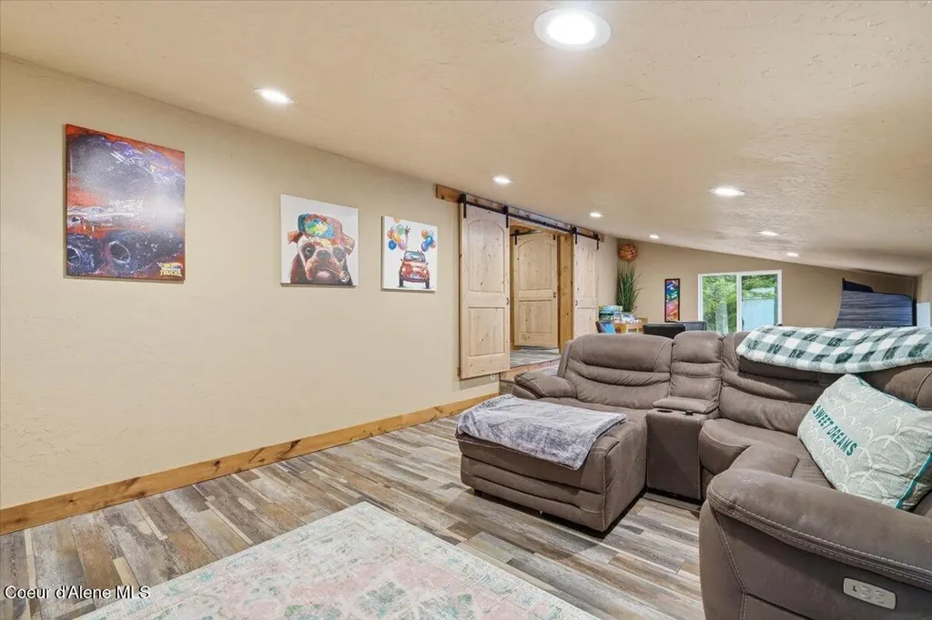 17045 W Cade Road Hauser ID 83854