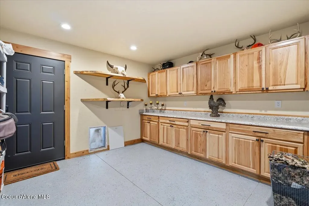 17045 W Cade Road Hauser ID 83854