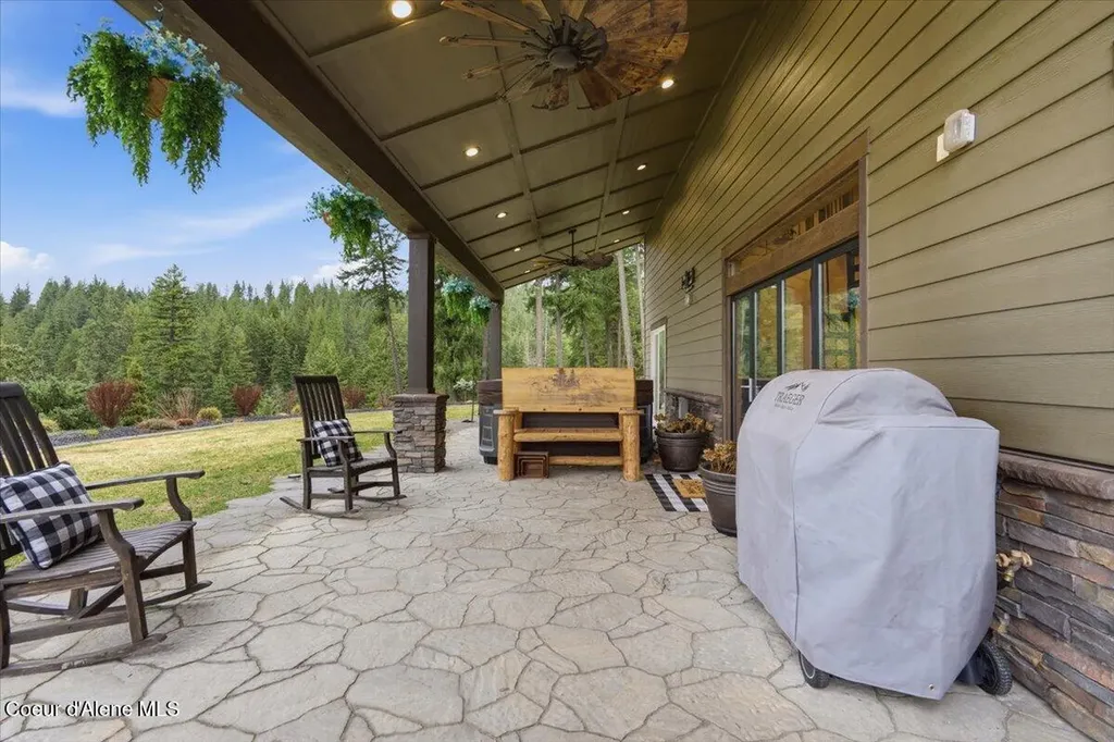17045 W Cade Road Hauser ID 83854