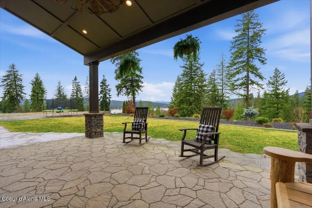 17045 W Cade Road Hauser ID 83854