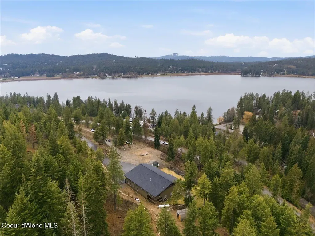 17045 W Cade Road Hauser ID 83854