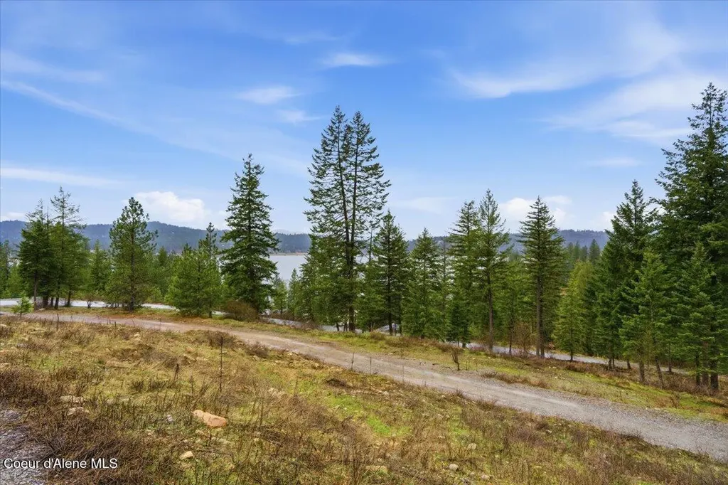 17045 W Cade Road Hauser ID 83854