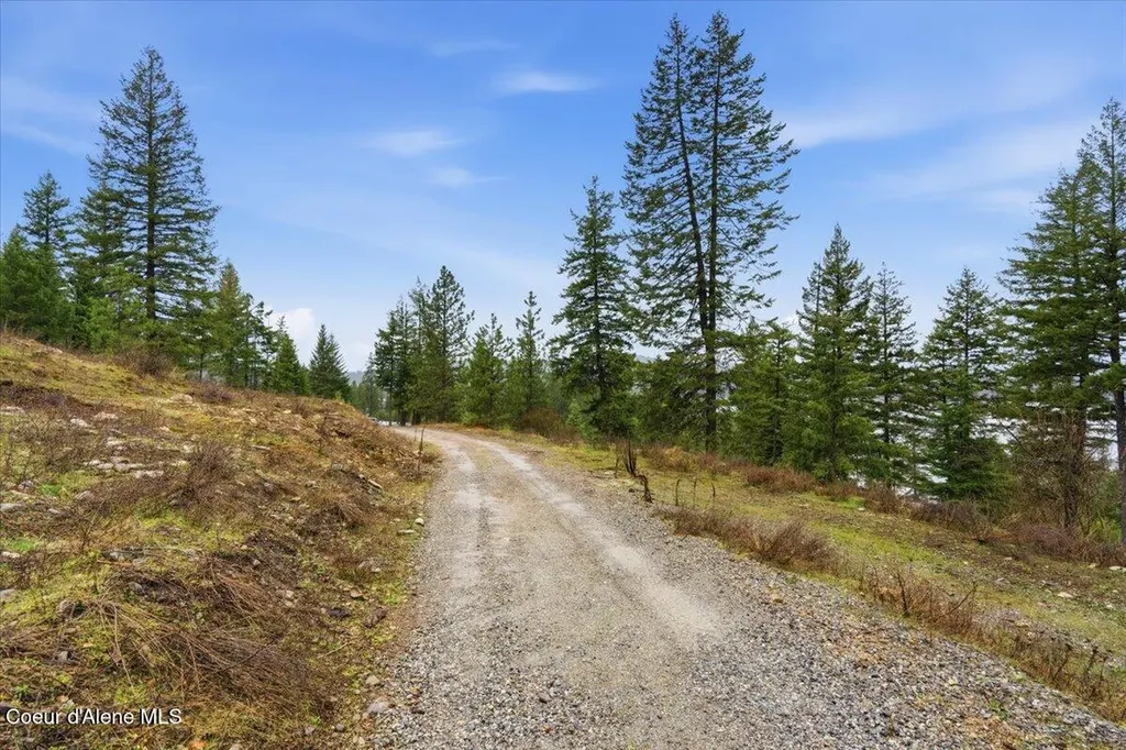 17045 W Cade Road Hauser ID 83854