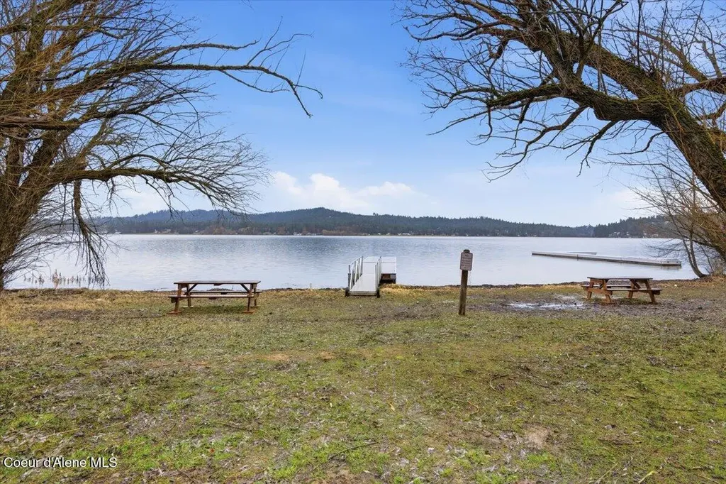 17045 W Cade Road Hauser ID 83854