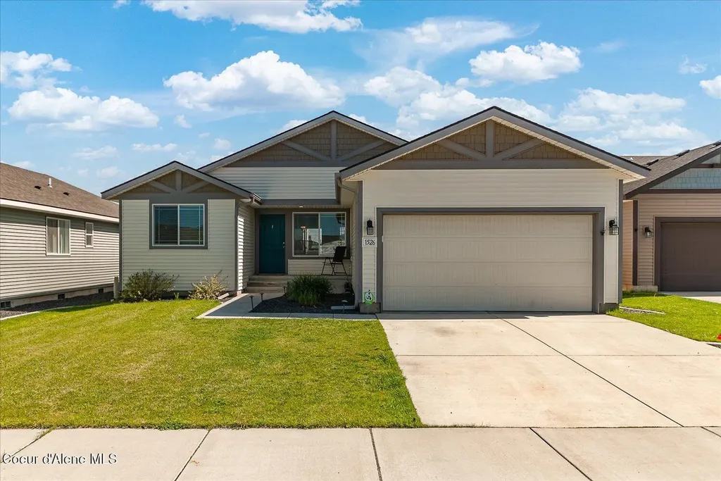 1526 N Minam Loop Post Falls ID 83854