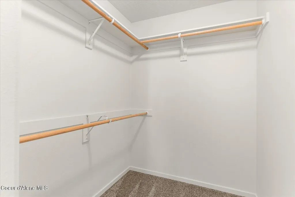 1526 N Minam Loop Post Falls ID 83854