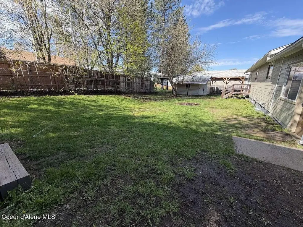 7526 W Pine Street Rathdrum ID 83858