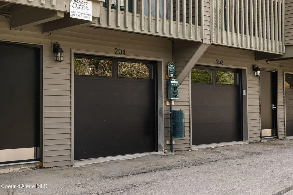 90 Stella Lane Sandpoint ID 83864