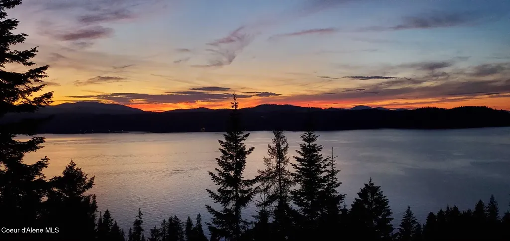 783 E Cliff View Drive Harrison ID 83833