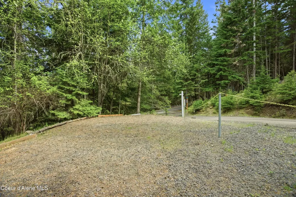 783 E Cliff View Drive Harrison ID 83833
