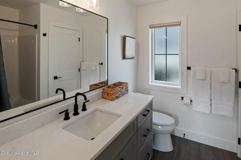 340 N Idaho Club Drive Sandpoint ID 83864