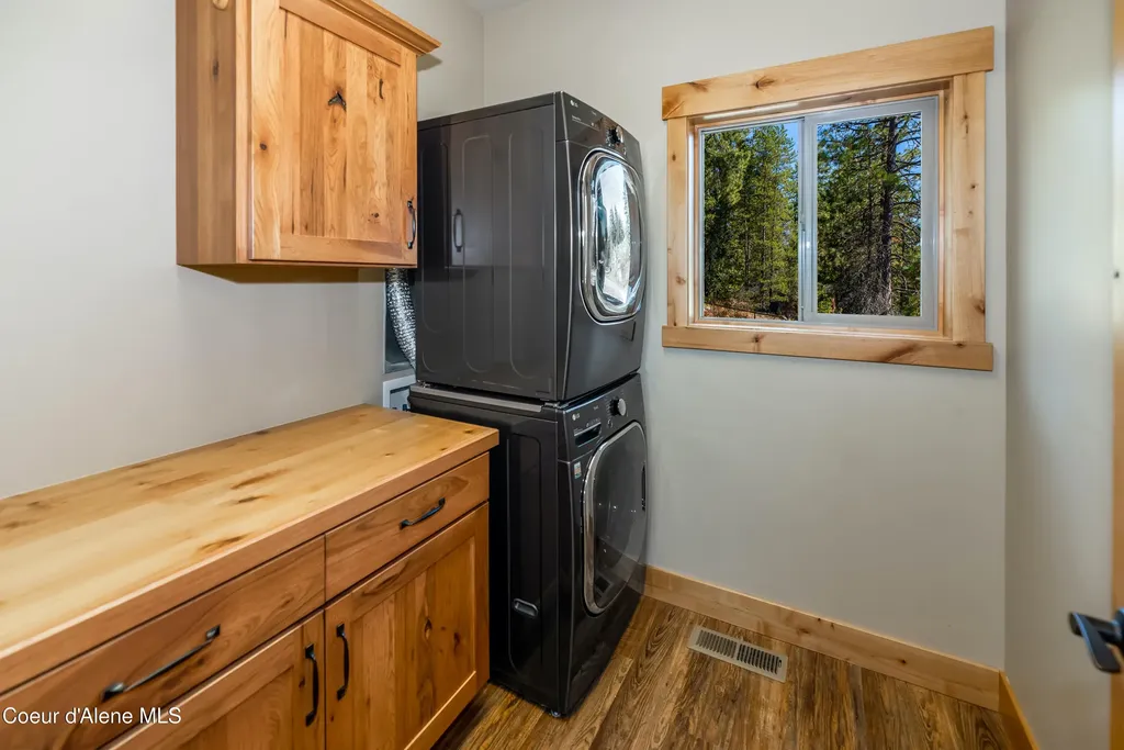 56 Palouse Drive Nordman ID 83848