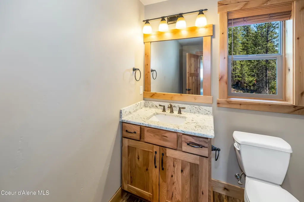 56 Palouse Drive Nordman ID 83848