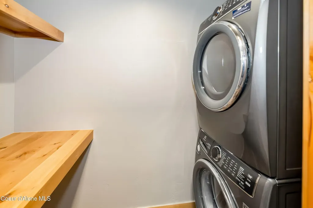 56 Palouse Drive Nordman ID 83848