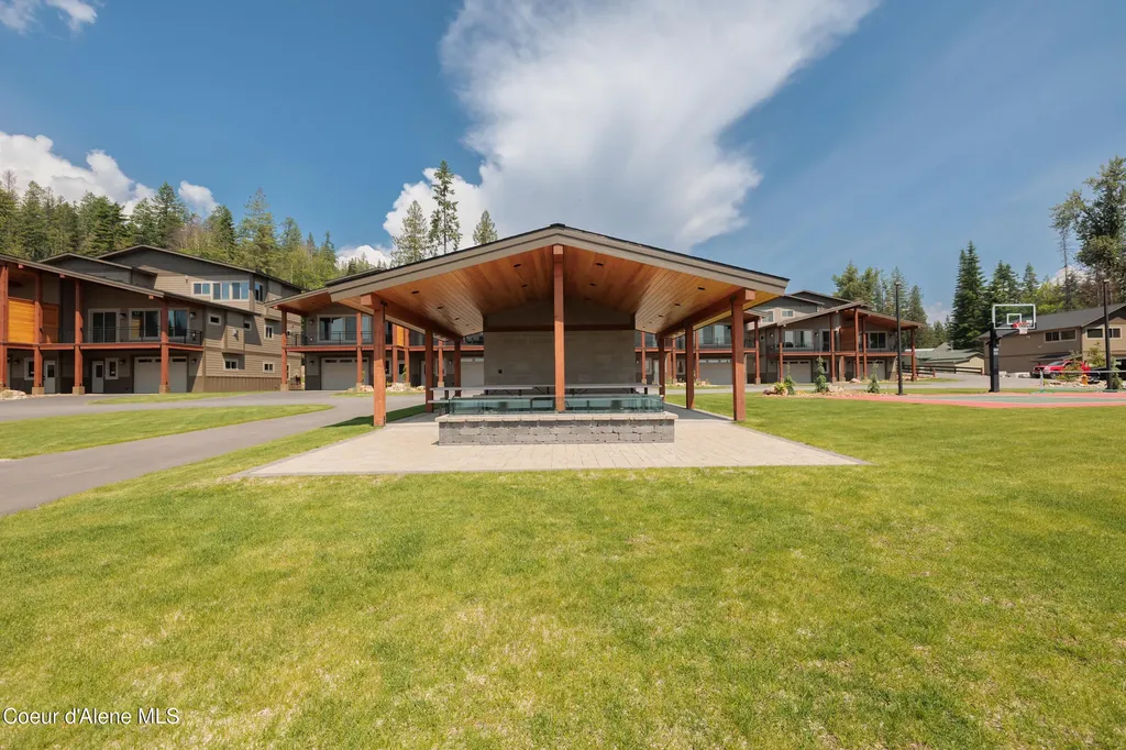 56 Palouse Drive Nordman ID 83848