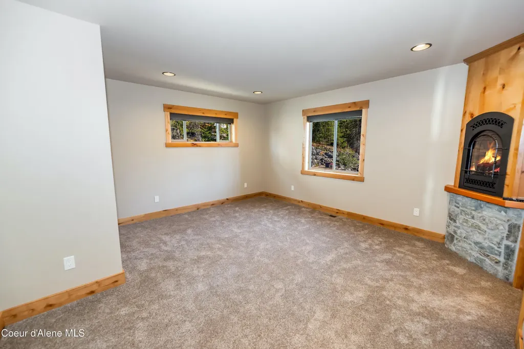 56 Palouse Drive Nordman ID 83848