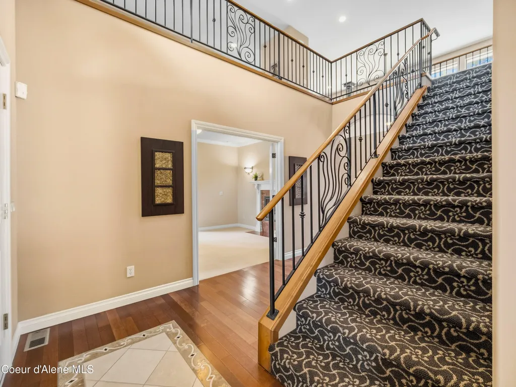 4231 E Burchell Drive Hayden ID 83835