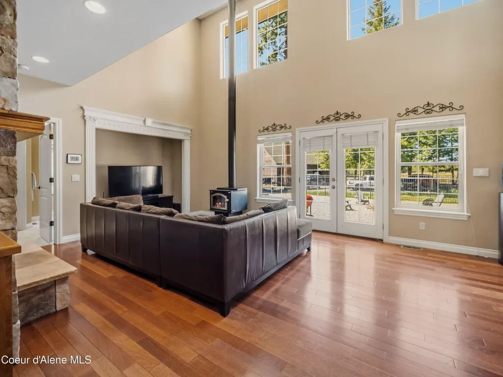 4231 E Burchell Drive Hayden ID 83835