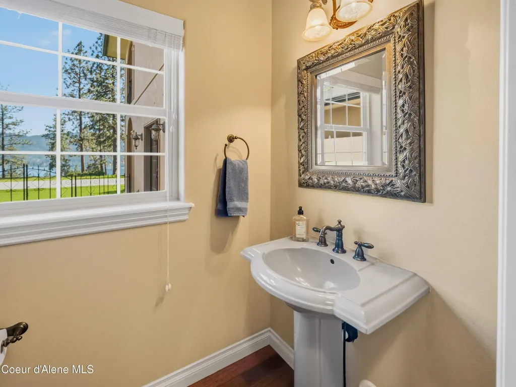 4231 E Burchell Drive Hayden ID 83835