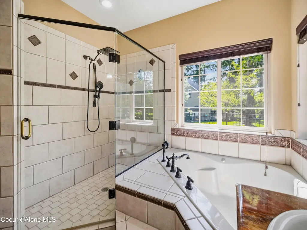4231 E Burchell Drive Hayden ID 83835