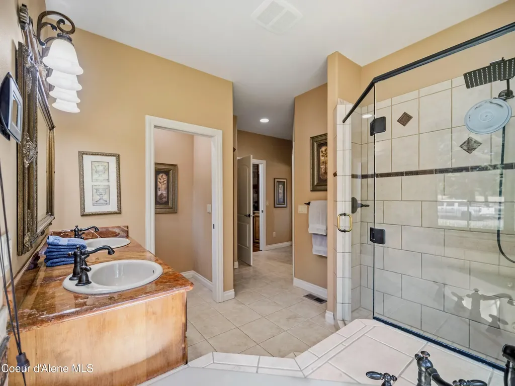 4231 E Burchell Drive Hayden ID 83835