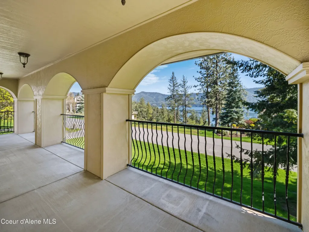 4231 E Burchell Drive Hayden ID 83835