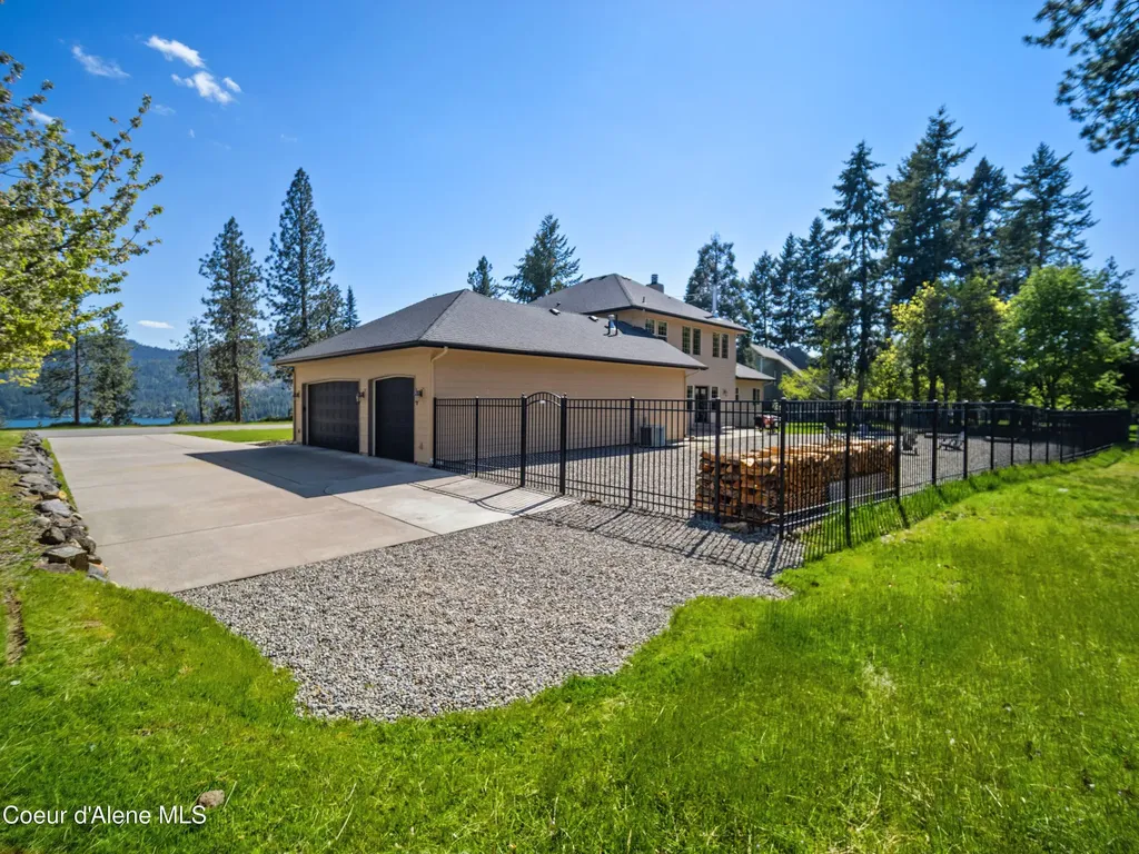 4231 E Burchell Drive Hayden ID 83835