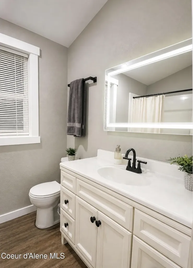 8497 N Angelica Lane Post Falls ID 83854
