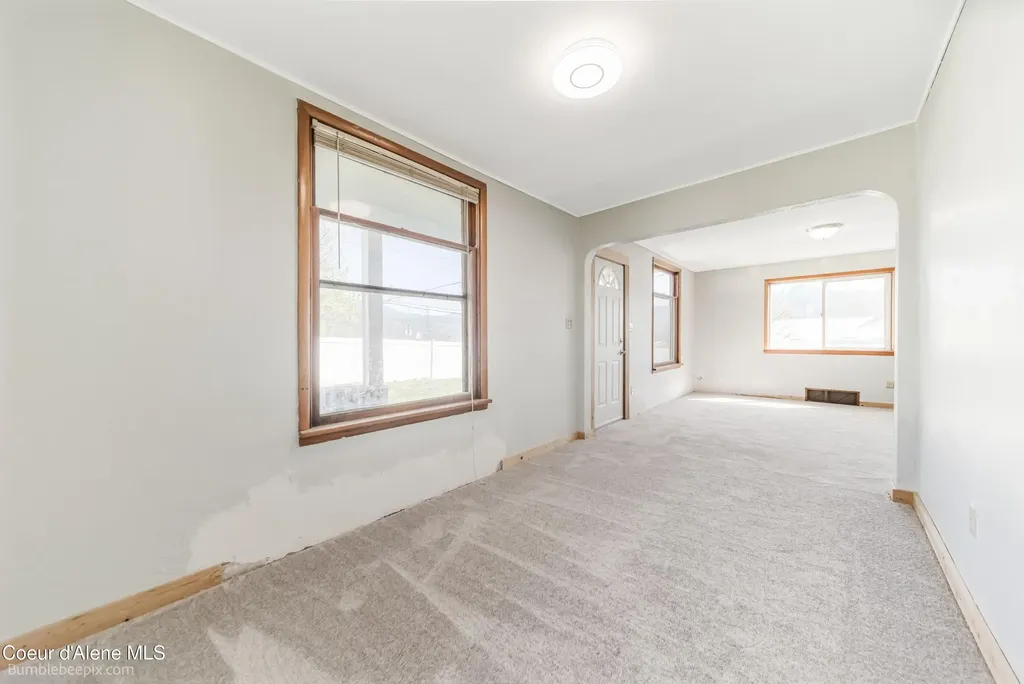 405 W Jefferson Avenue St. Maries ID 83861