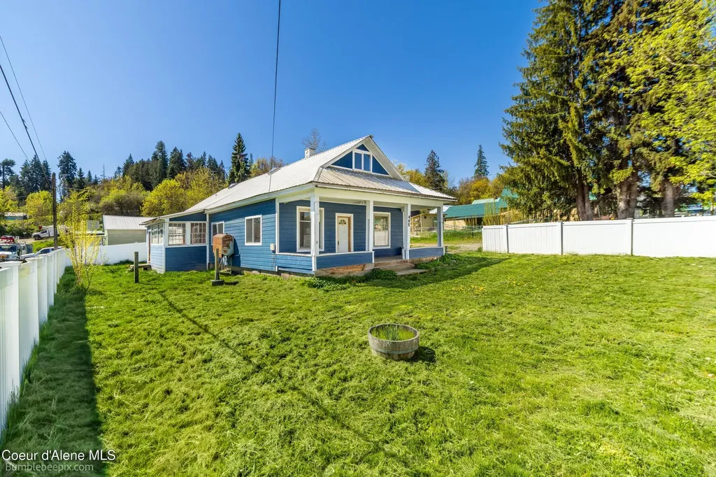 405 W Jefferson Avenue St. Maries ID 83861