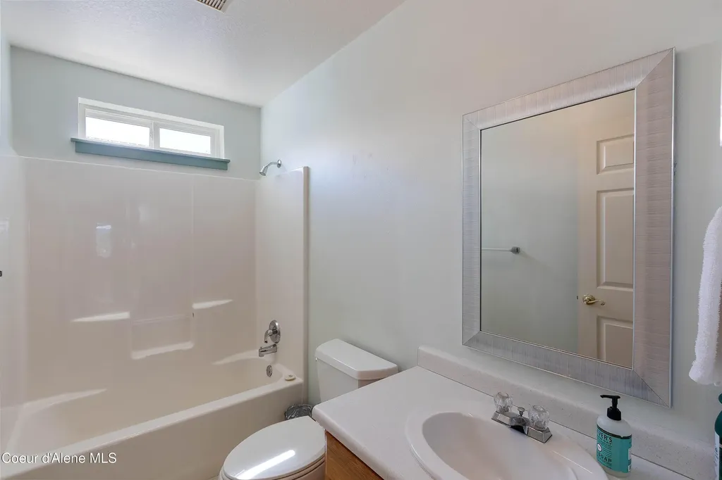 316 W 6th Avenue Clark Fork ID 83811