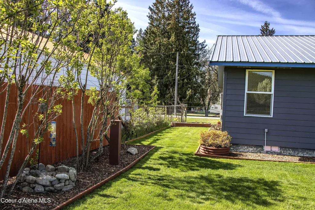 316 W 6th Avenue Clark Fork ID 83811