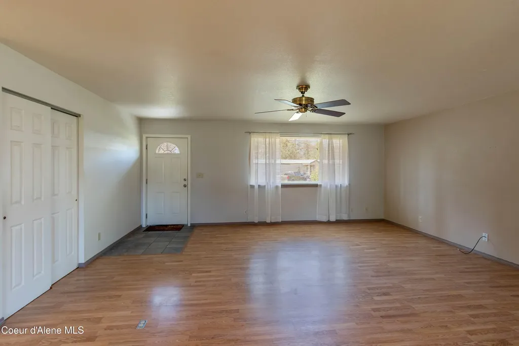 316 W 6th Avenue Clark Fork ID 83811
