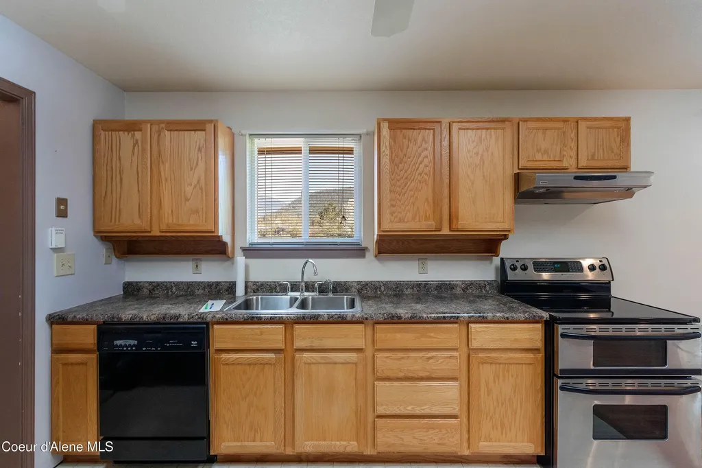 316 W 6th Avenue Clark Fork ID 83811