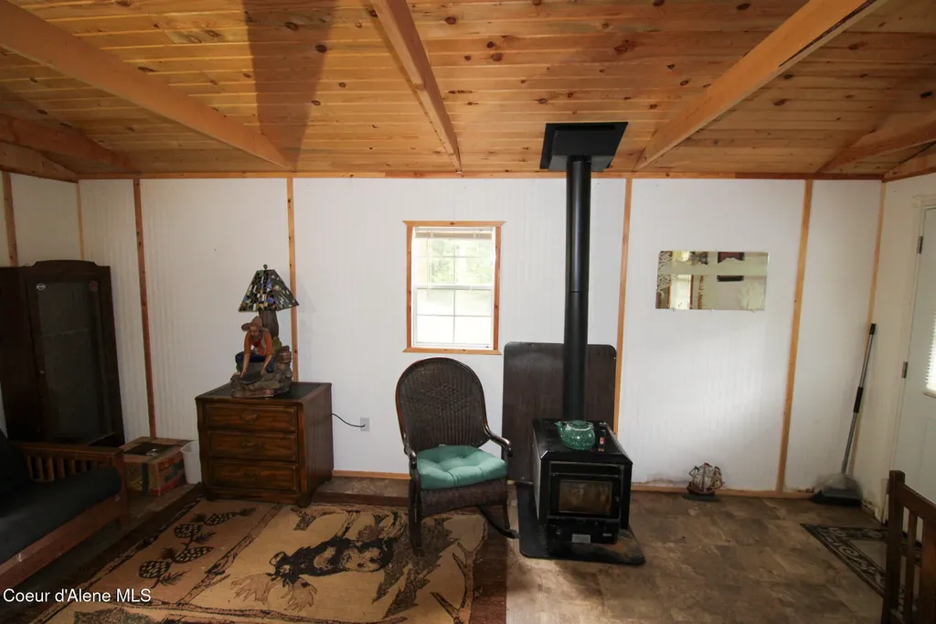 1094 Spirit Wolf Trail Sandpoint ID 83864