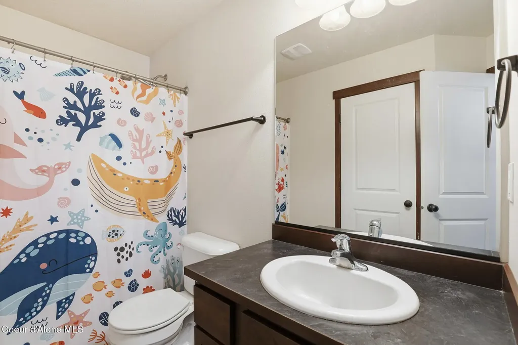 12435 W Moorfield Avenue Post Falls ID 83854