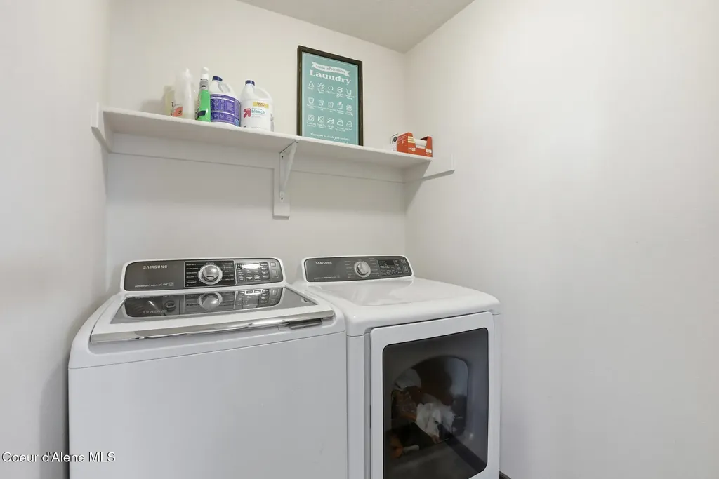 12435 W Moorfield Avenue Post Falls ID 83854