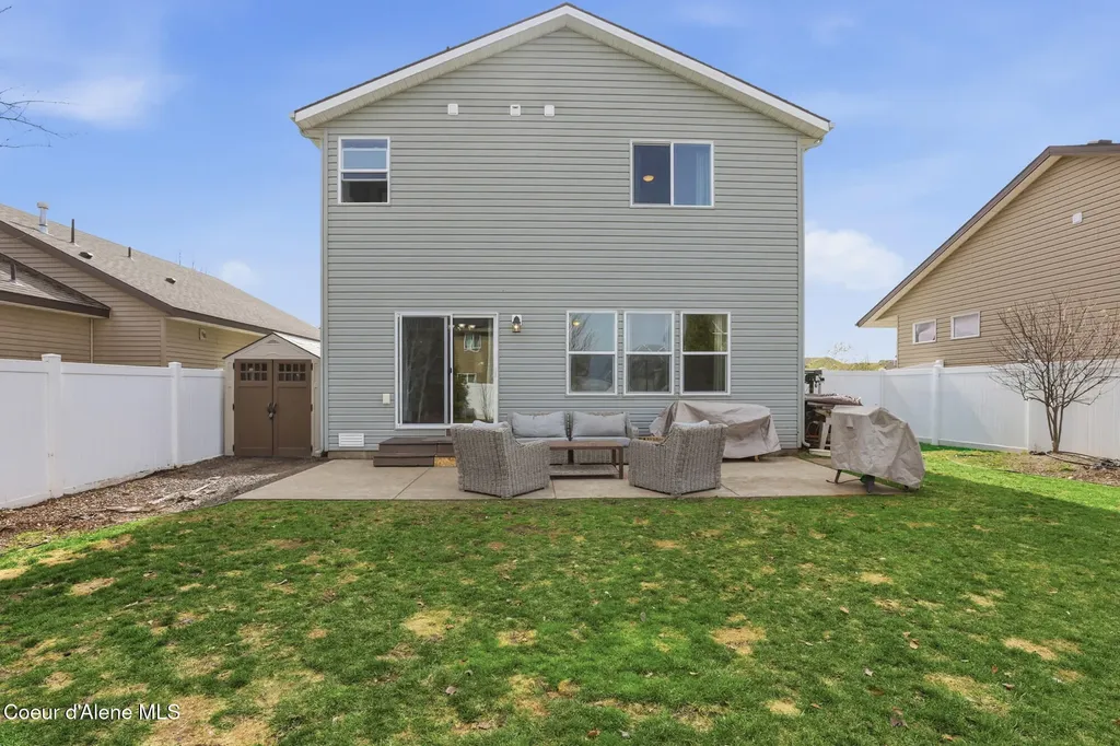 12435 W Moorfield Avenue Post Falls ID 83854