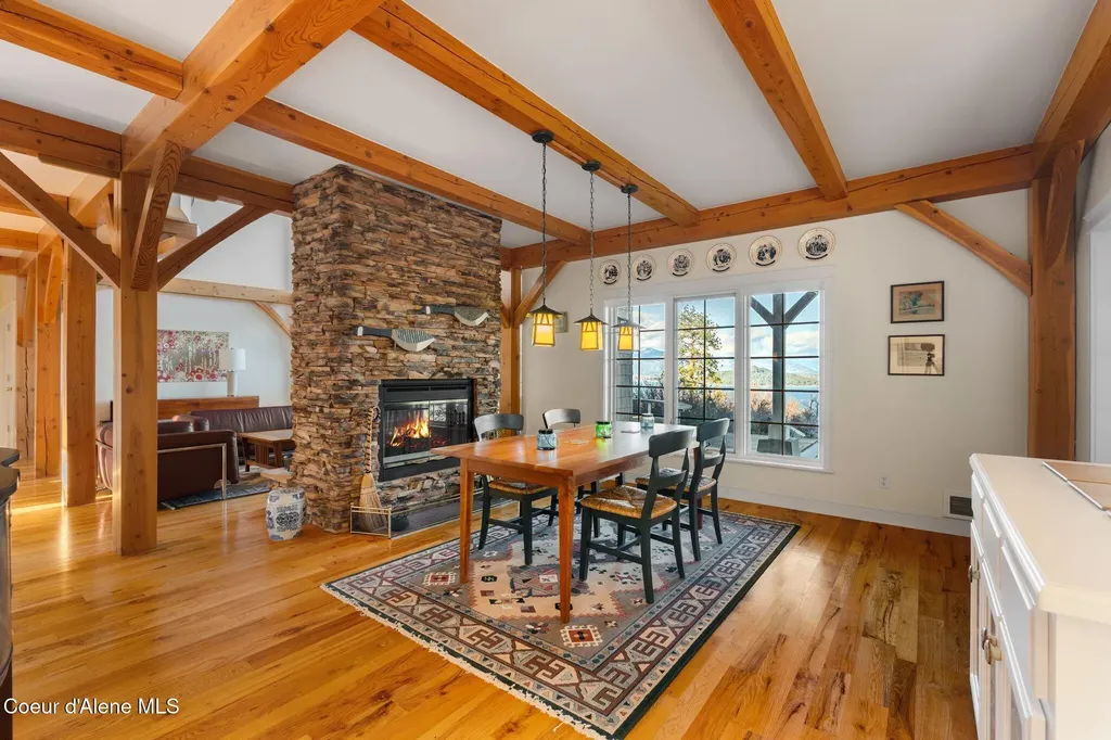 1175 Eureka Road Sagle ID 83860